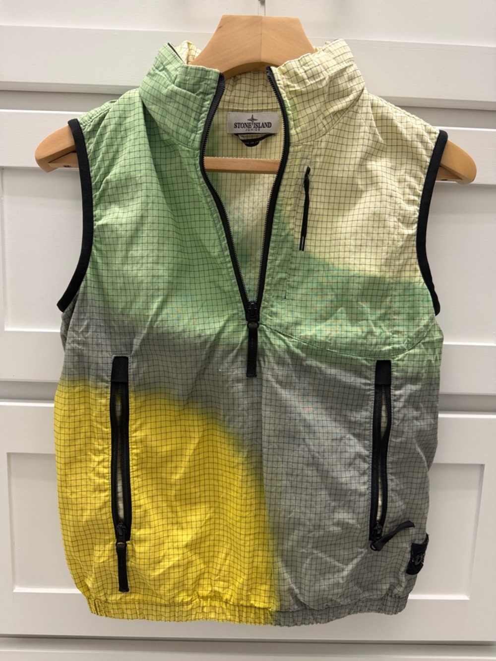 Stone Island Kids Gradient Grid Ripstop Vest in Green, Yellow, Gray
